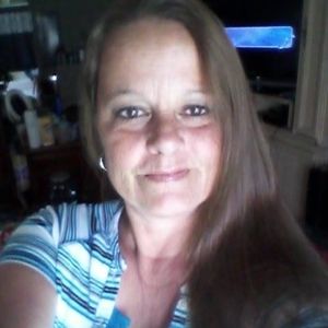 Meet your Posher, Lorrie